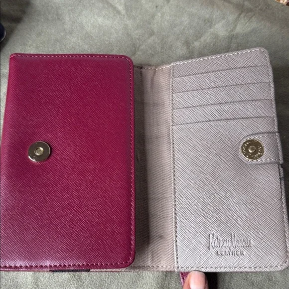 Wallet Purse Bundle of 5 Buxton Neiman Marcus Travelambo Etc - Picture 5 of 12